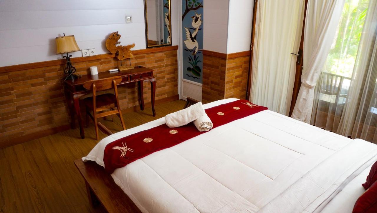 La Nusa Homestay RedPartner Toyapakeh Exterior foto